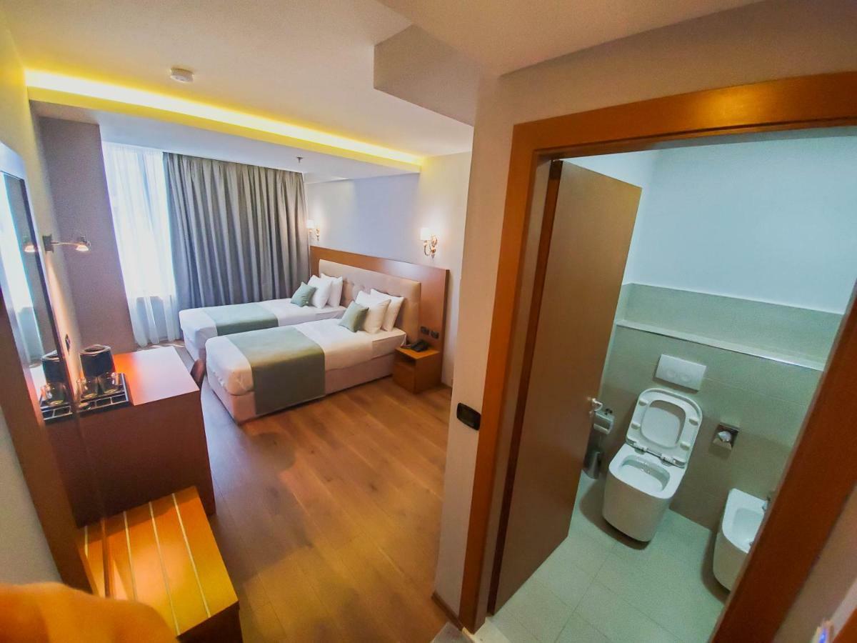 Albanopolis Hotel ติรานา ภายนอก รูปภาพ